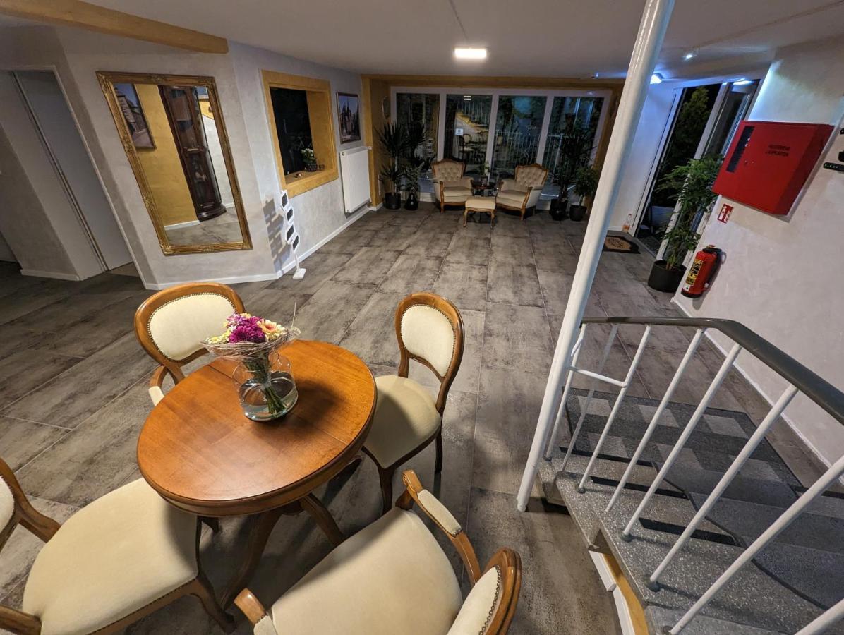 Hotel Gaestehaus Altena Zewnętrze zdjęcie